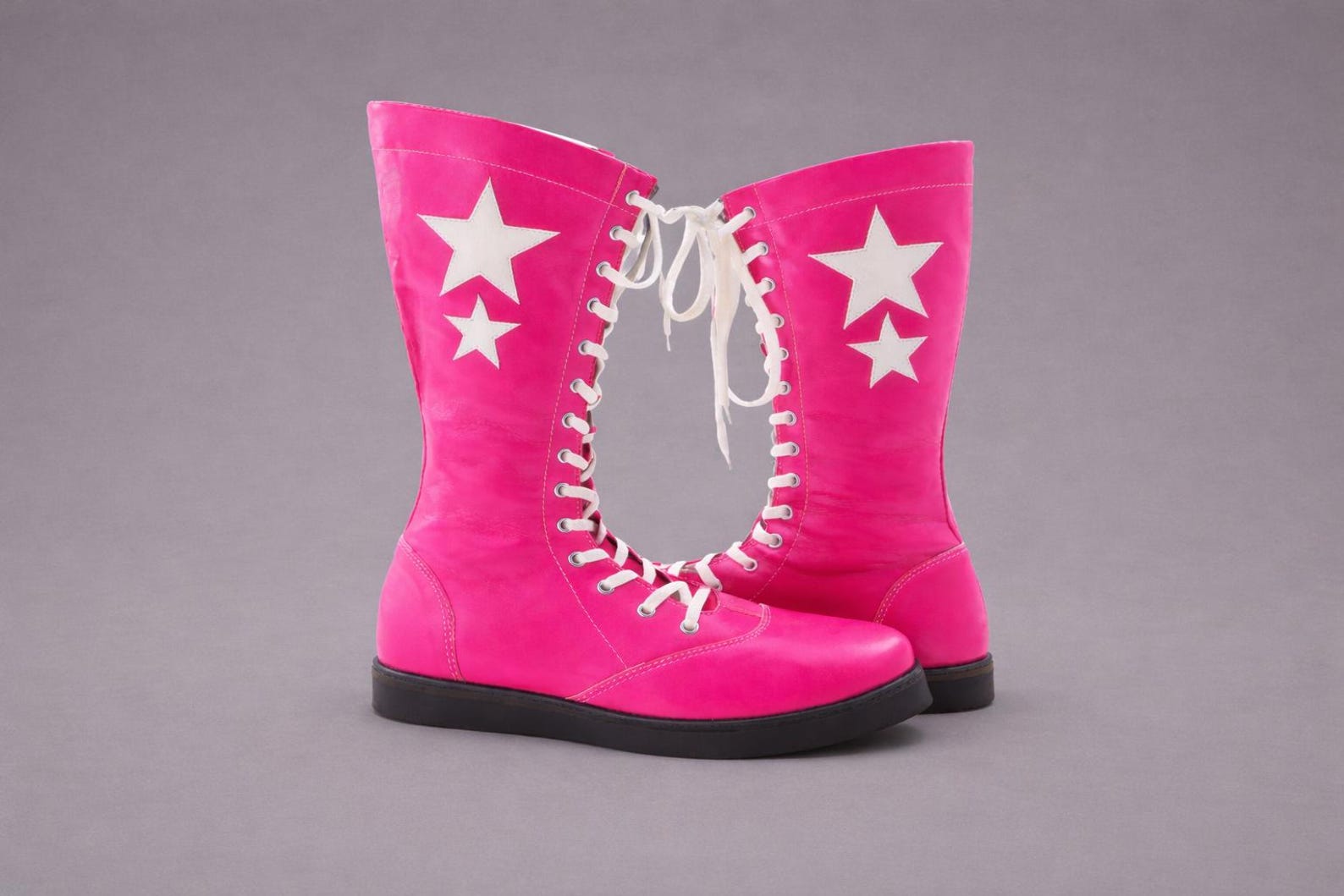 Unisex Leather Knee-High Boots – Lace-Up Star Statement Footwear